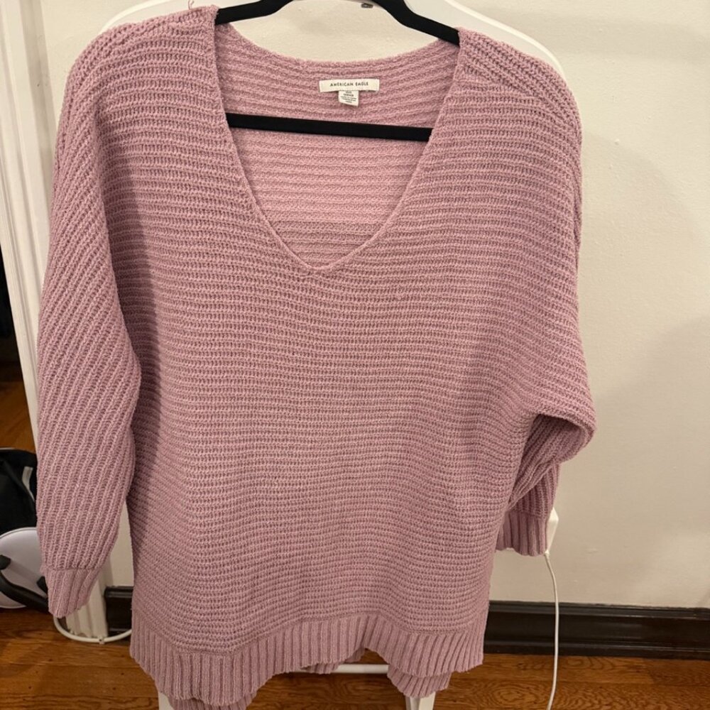American Eagle Oversized V Neck Sweater XS/S